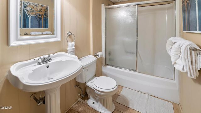 1336 S Baden Drive, Gatlinburg, TN 37738