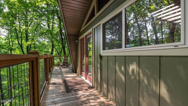 1336 S Baden Drive, Gatlinburg, TN 37738