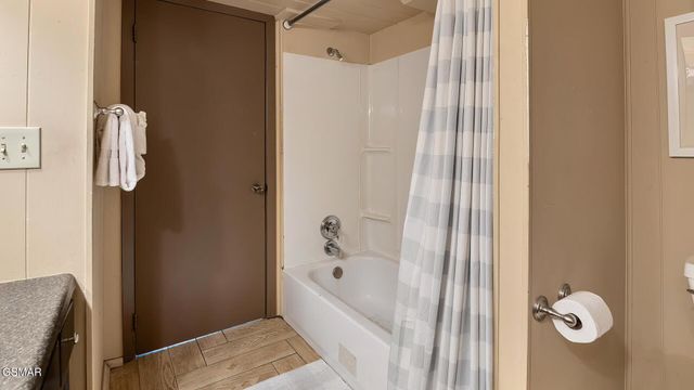 1336 S Baden Drive, Gatlinburg, TN 37738