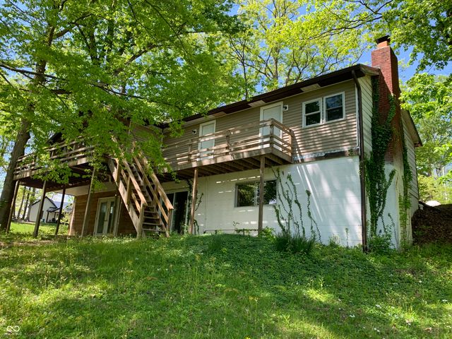 1925 S Lee Kay Drive, Rockville, IN 47872