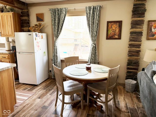 1925 S Lee Kay Drive, Rockville, IN 47872