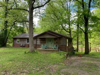 1925 S Lee Kay Drive, Rockville, IN 47872