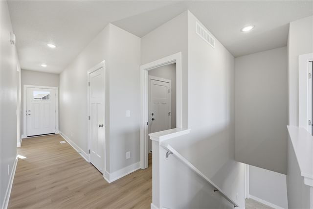 1458 S 91st Street, West Des Moines, IA 50266