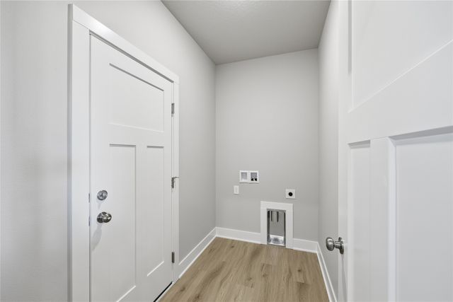 1458 S 91st Street, West Des Moines, IA 50266