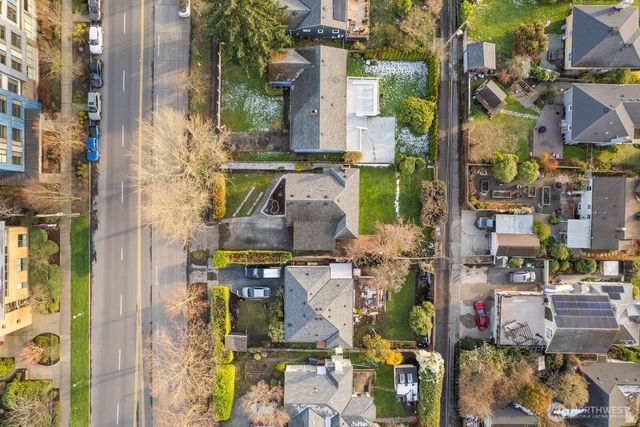 6023 35th Avenue SW, Seattle, WA 98126