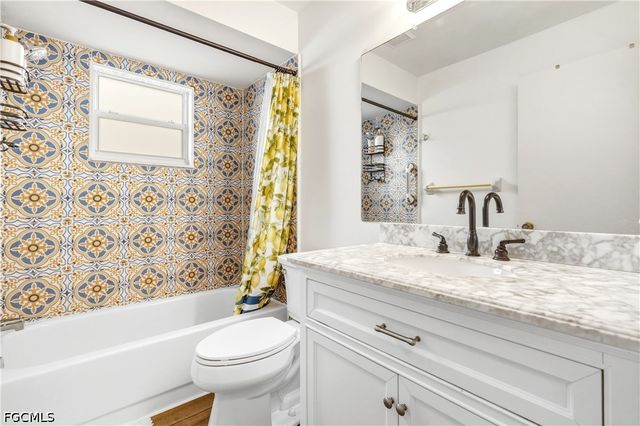 3902 Sabal Springs BLVD, North Fort Myers, FL 33917