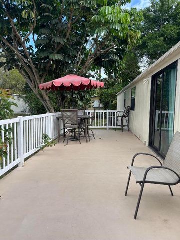 6730 NW 44th Way Lot T-18, Coconut Creek, FL 33073