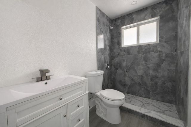 2785 N Reo Lane N 1, Palm Springs, FL 33461