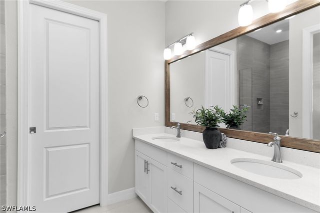 268 Indies DR E 202, Naples, FL 34114