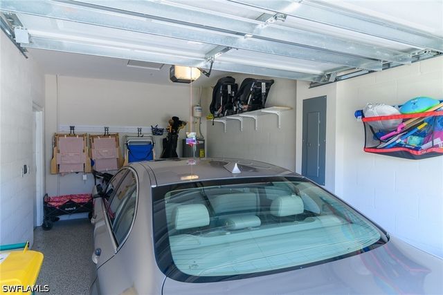 268 Indies DR E 202, Naples, FL 34114