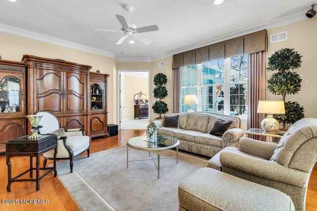 22 Bay Hill Road, Jackson, NJ 08527