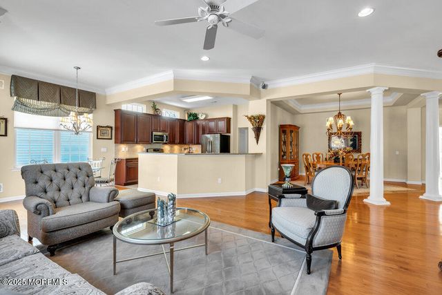 22 Bay Hill Road, Jackson, NJ 08527