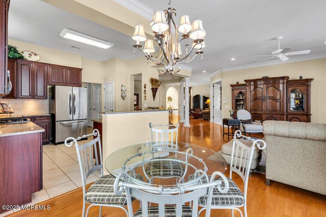 22 Bay Hill Road, Jackson, NJ 08527