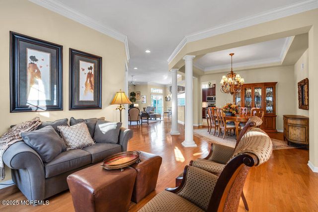 22 Bay Hill Road, Jackson, NJ 08527