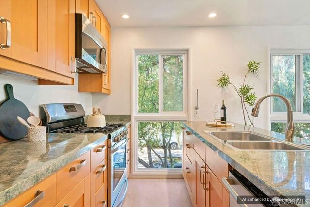 2700 Diamond Street, San Francisco, CA 94131