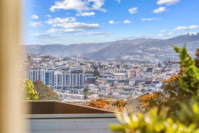 2700 Diamond Street, San Francisco, CA 94131