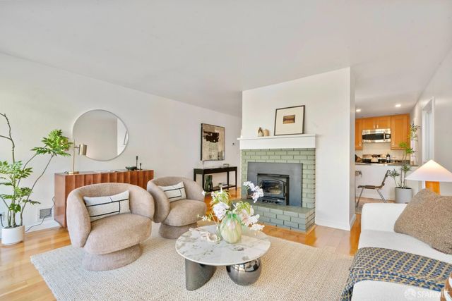 2700 Diamond Street, San Francisco, CA 94131