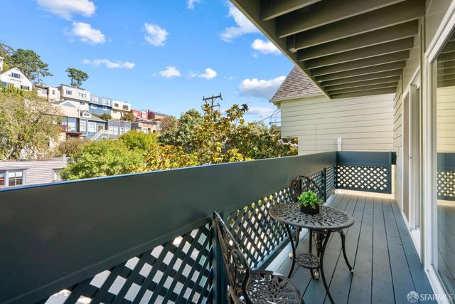 2700 Diamond Street, San Francisco, CA 94131