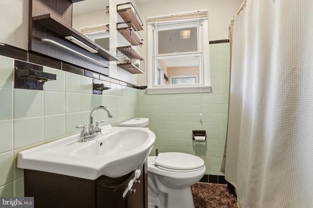 101 TRIMBLE BLVD, Brookhaven, PA 19015