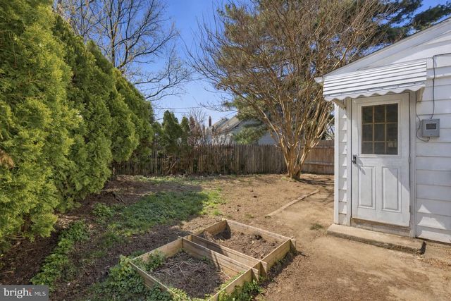 101 TRIMBLE BLVD, Brookhaven, PA 19015