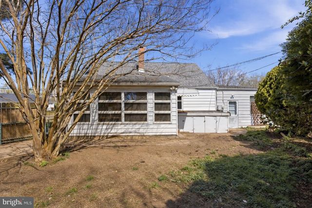 101 TRIMBLE BLVD, Brookhaven, PA 19015