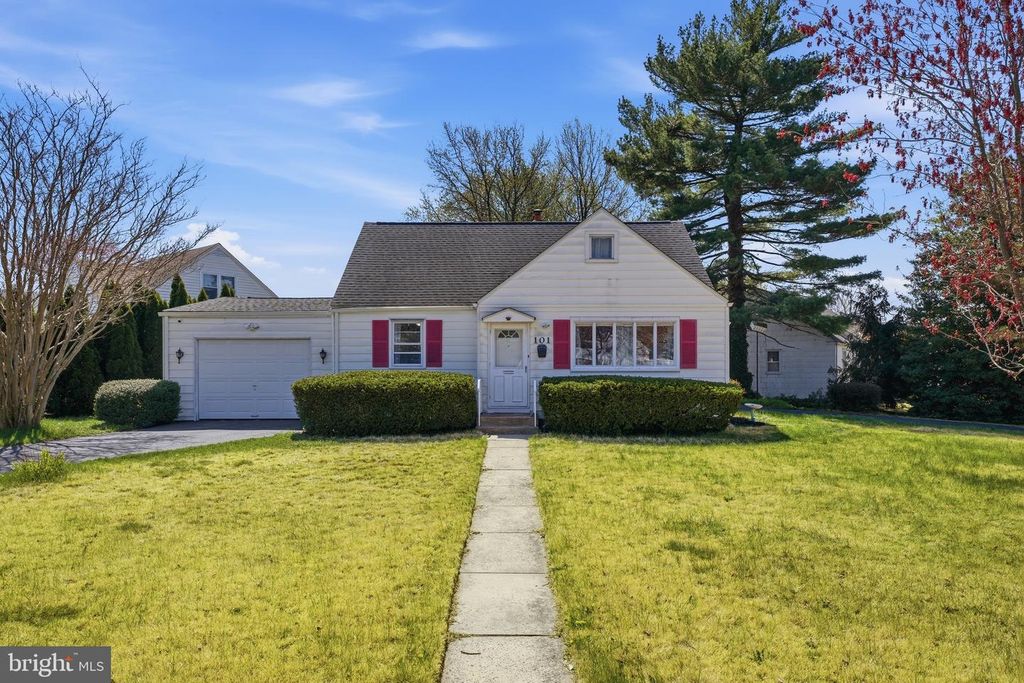 101 TRIMBLE BLVD, Brookhaven, PA 19015