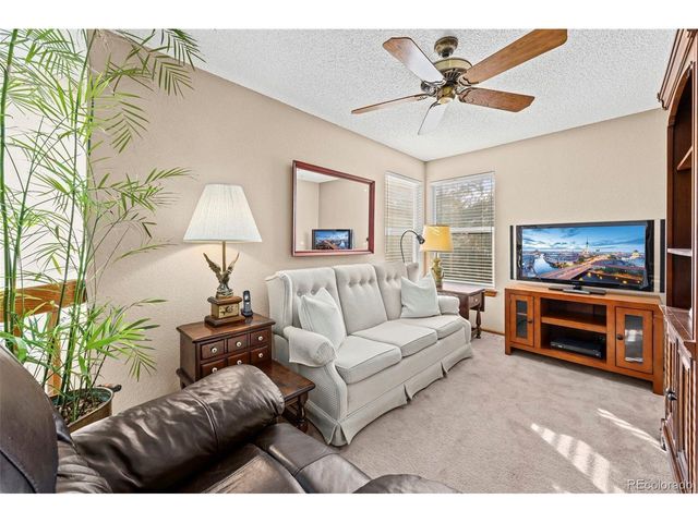 5427 S Xenon St, Littleton, CO 80127