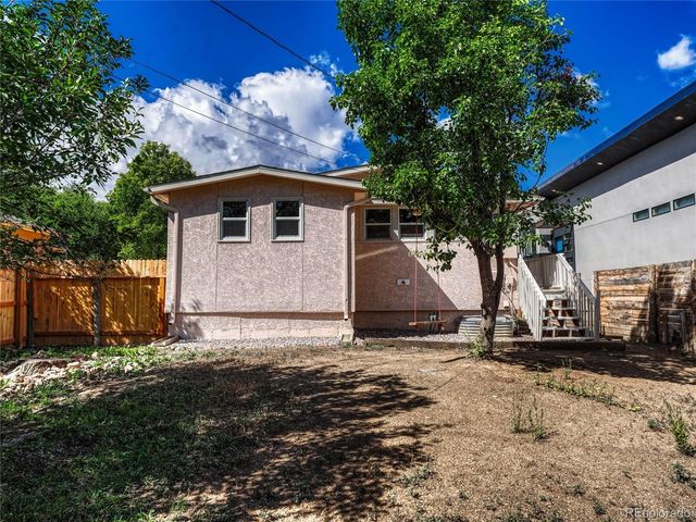 1027 Race Street, Colorado Springs, CO 80904