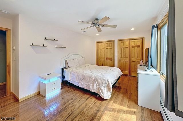 27 Seneca Ave, Rockaway Twp., NJ 07866
