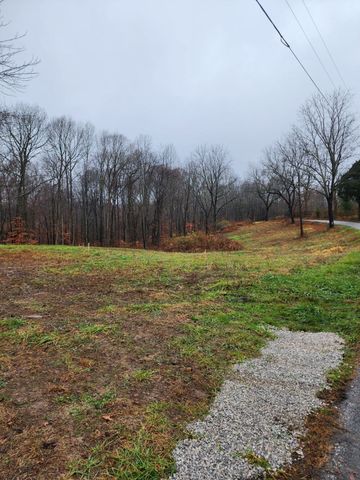 8380 Henley Rd, Baxter, TN 38544