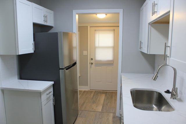 2649 Poplin Avenue, North Charleston, SC 29405