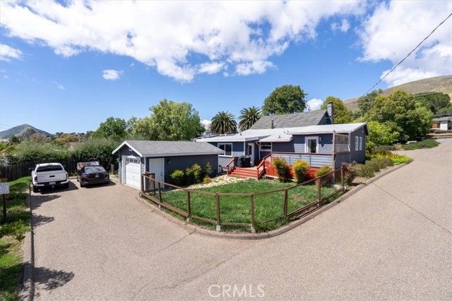 2915 Johnson, San Luis Obispo, CA 93401