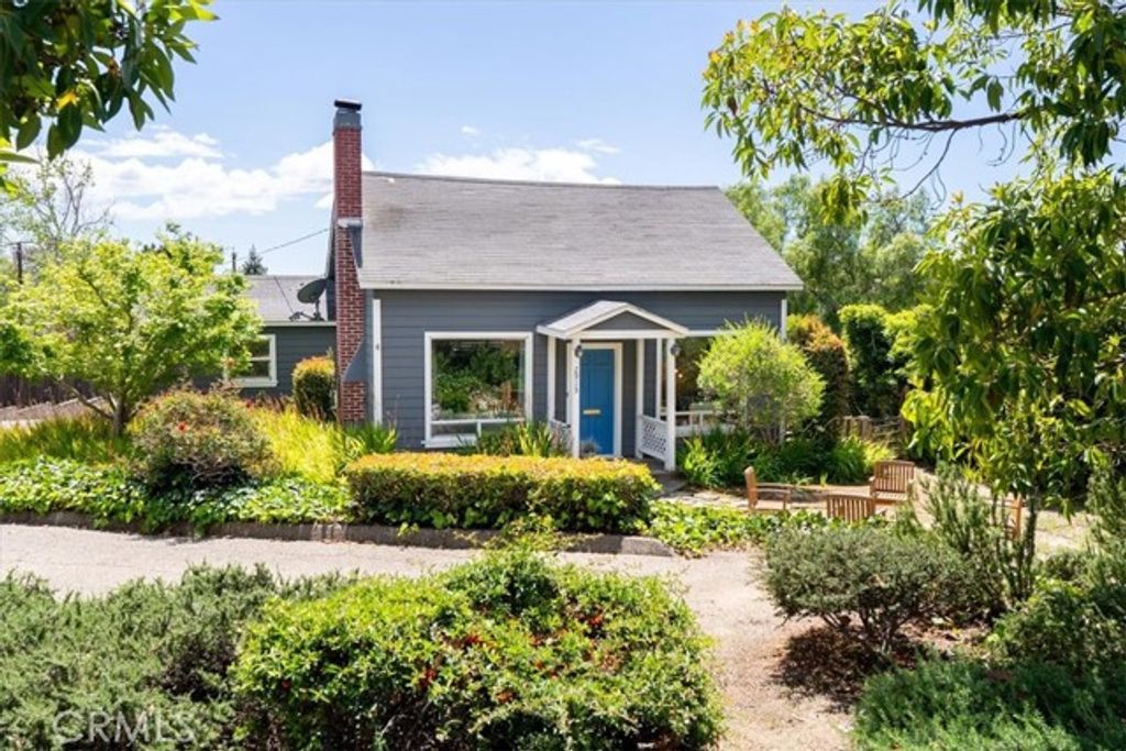 2915 Johnson, San Luis Obispo, CA 93401