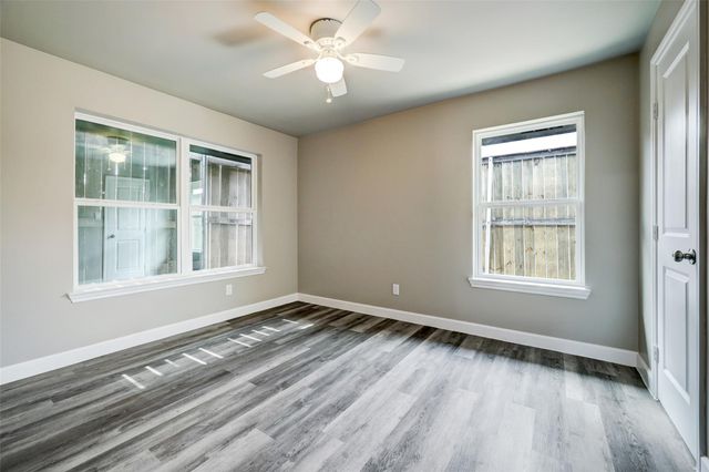 8817 Emmott Road, Houston, TX 77040