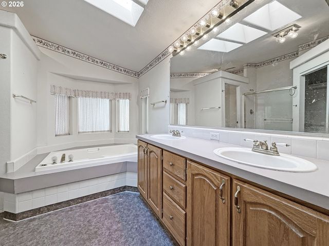 19026 PACIFIC CREST Dr, Brookings, OR 97415