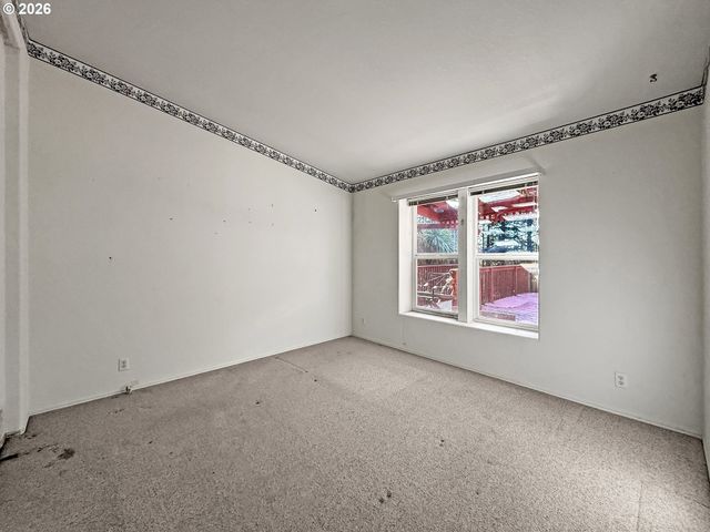 19026 PACIFIC CREST Dr, Brookings, OR 97415