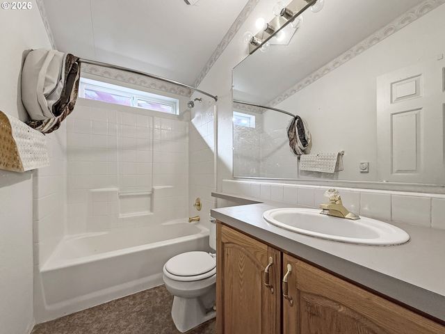 19026 PACIFIC CREST Dr, Brookings, OR 97415