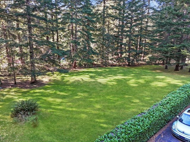 19026 PACIFIC CREST Dr, Brookings, OR 97415
