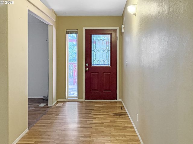 19026 PACIFIC CREST Dr, Brookings, OR 97415