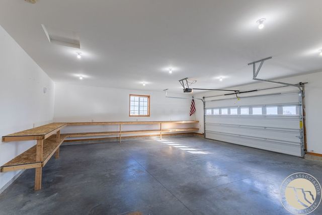 2490 Trask Circle, Worden, MT 59088