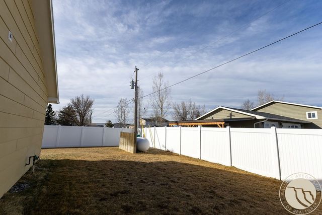 2490 Trask Circle, Worden, MT 59088