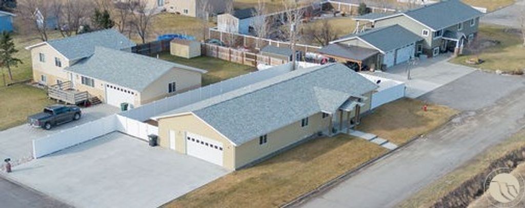 2490 Trask Circle, Worden, MT 59088