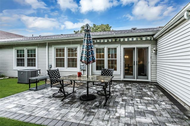 8 Chippendale Drive, Mount Sinai, NY 11766