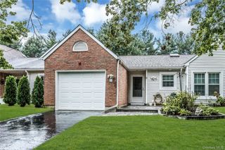 8 Chippendale Drive, Mount Sinai, NY 11766