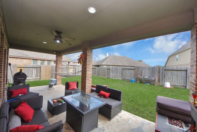 28718 Wallaman Falls Lane, Katy, TX 77494