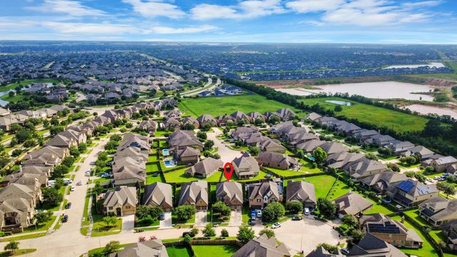 28718 Wallaman Falls Lane, Katy, TX 77494