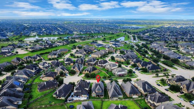 28718 Wallaman Falls Lane, Katy, TX 77494