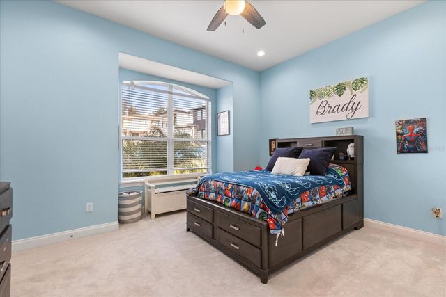 516 SANCTUARY GOLF PLACE, Apopka, FL 32712