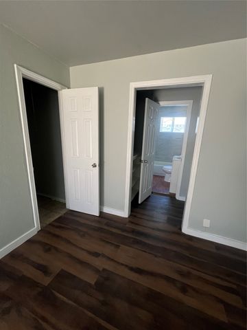 1417 Bennett Avenue B, Dallas, TX 75206