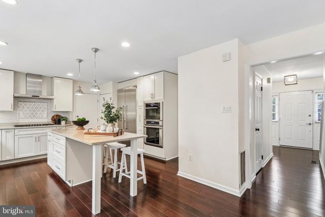 11400 SYMPHONY WOODS LN, Silver Spring, MD 20901